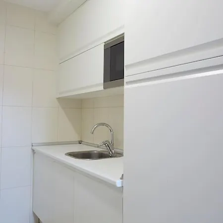 Con Terraza A Un Paso De La Playa *