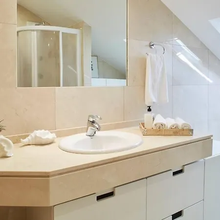 Apartament Con Terraza A Un Paso De La Playa Gijón